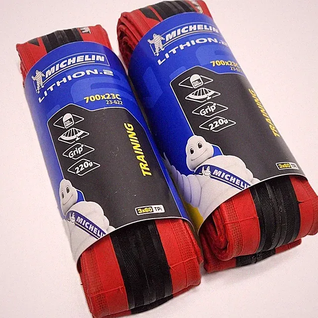2 x Michelin Lithion 2 700 x 23 Red / Black Folding Road Bike Tires (One-Pair)
