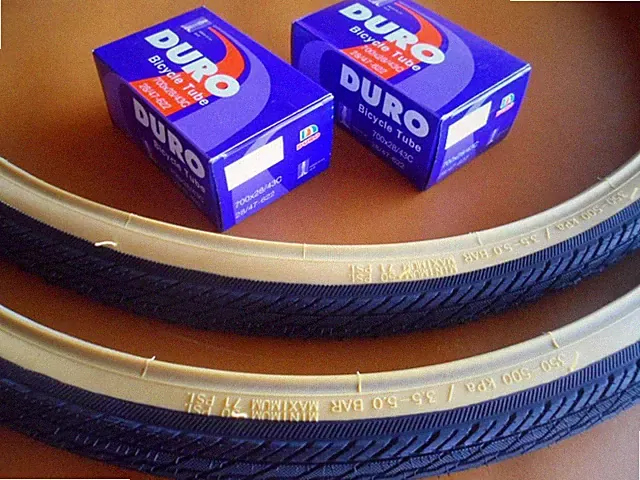 *New 700x35c Pair of Gum Wall Tires + Tubes Road Fixie Bike Black/Gum 700c